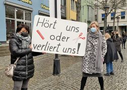 Lockdown Mahnwache Verzweiflung Bei Friseuren In Jena 0003